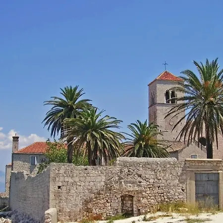 In Slatine With Terrace, Air Conditioning, Wi-fi Apartment Trogir